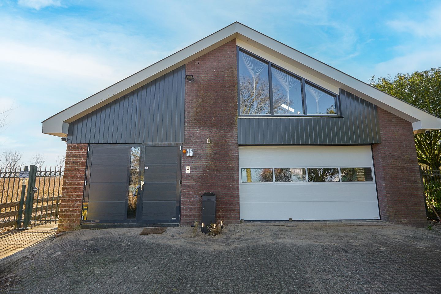 Foto 14 van Beets 75