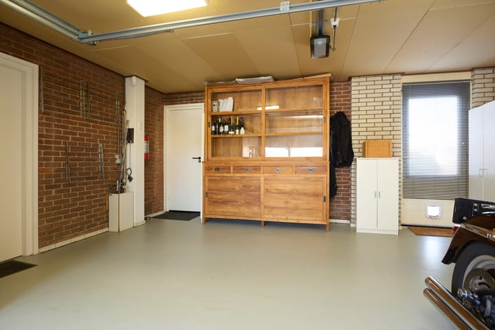 Foto 48 van Beets 75