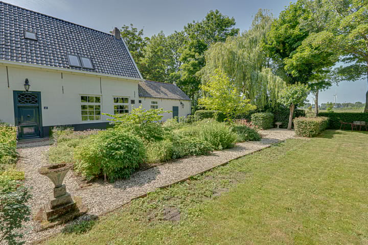 Foto 62 van Catalijneweg 47