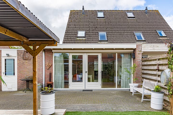 Foto 27 van Voeghouten 5