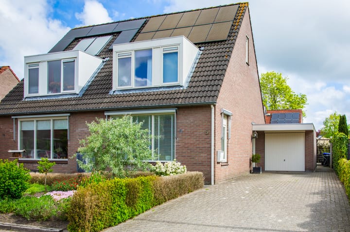 Foto 29 van Voeghouten 5