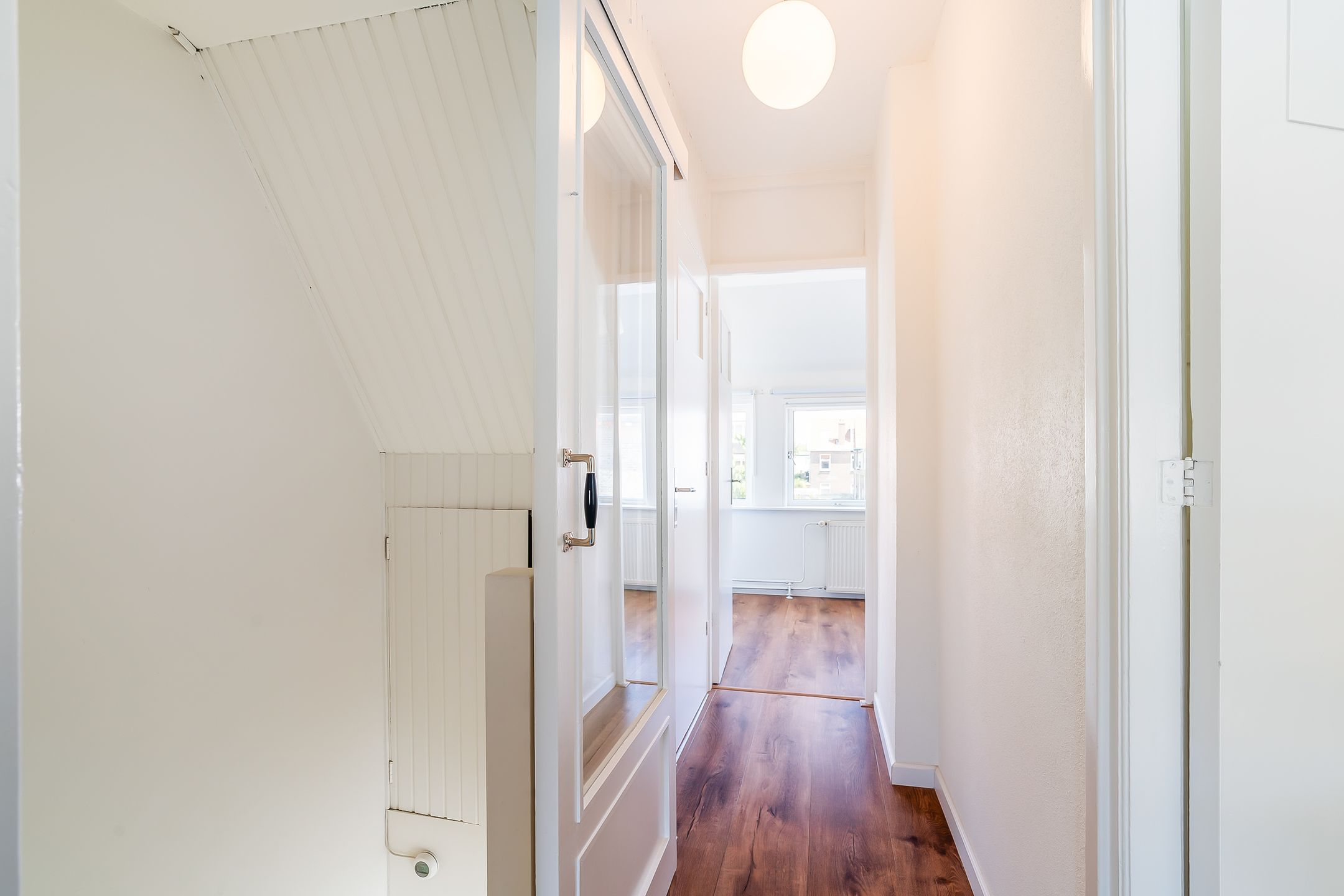 Photo 21 of Van Zuylen van Nijeveltstraat 3