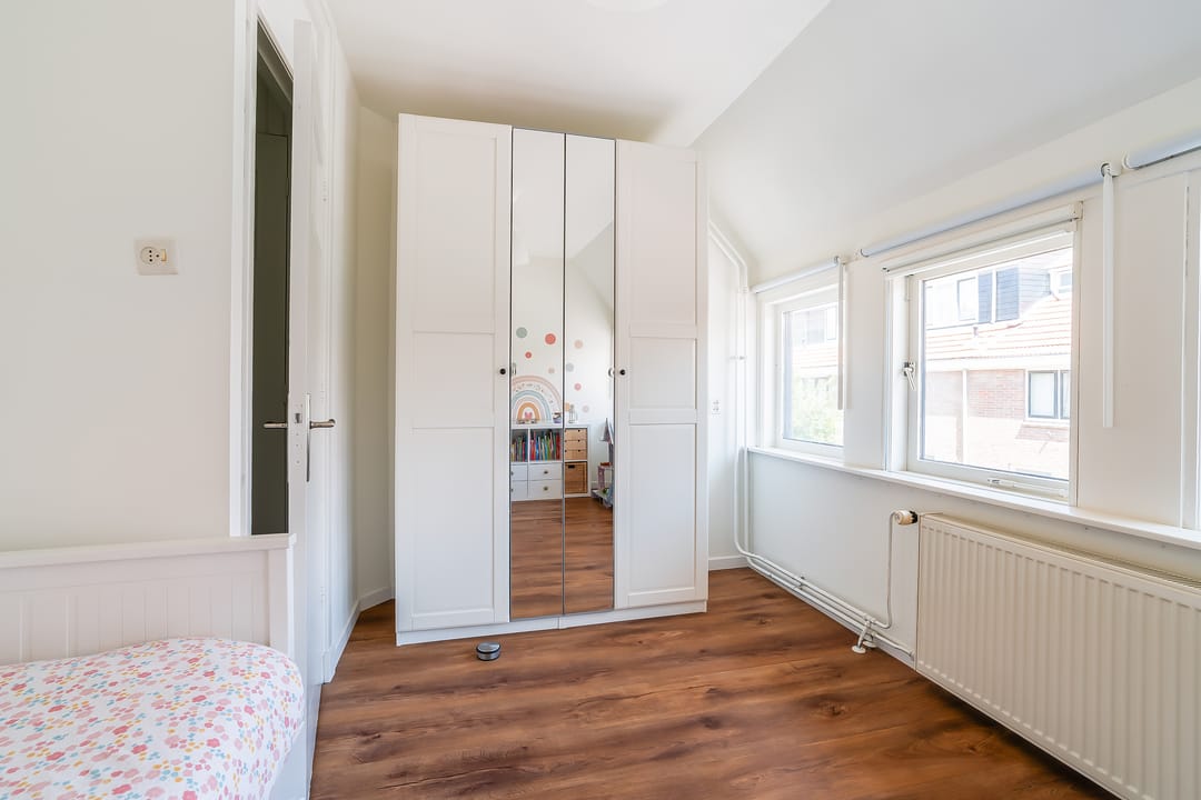 Photo 23 of Van Zuylen van Nijeveltstraat 3