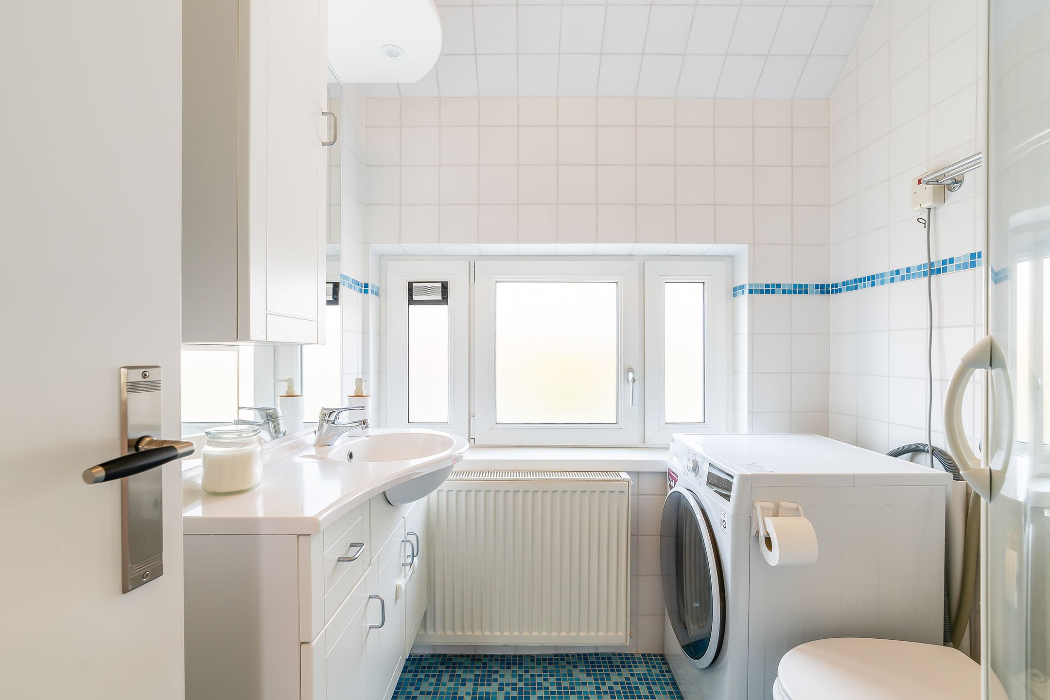 Photo 27 of Van Zuylen van Nijeveltstraat 3