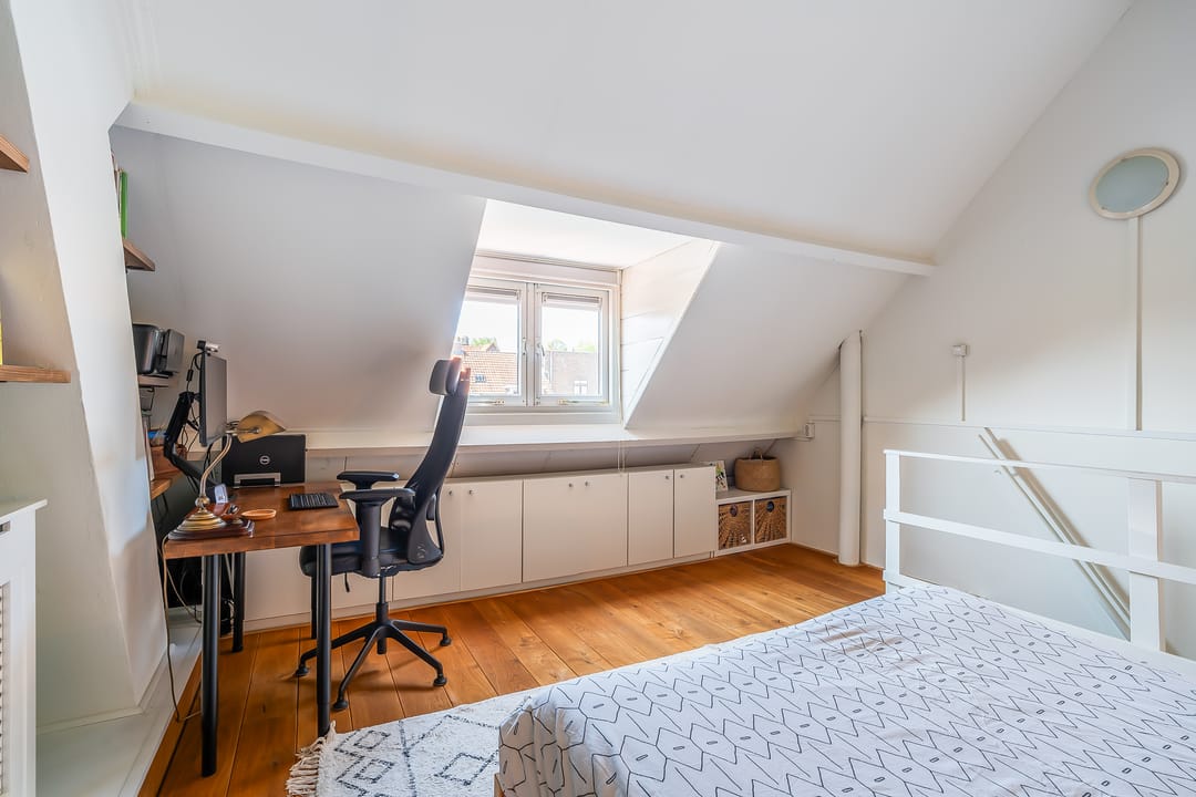 Photo 31 of Van Zuylen van Nijeveltstraat 3