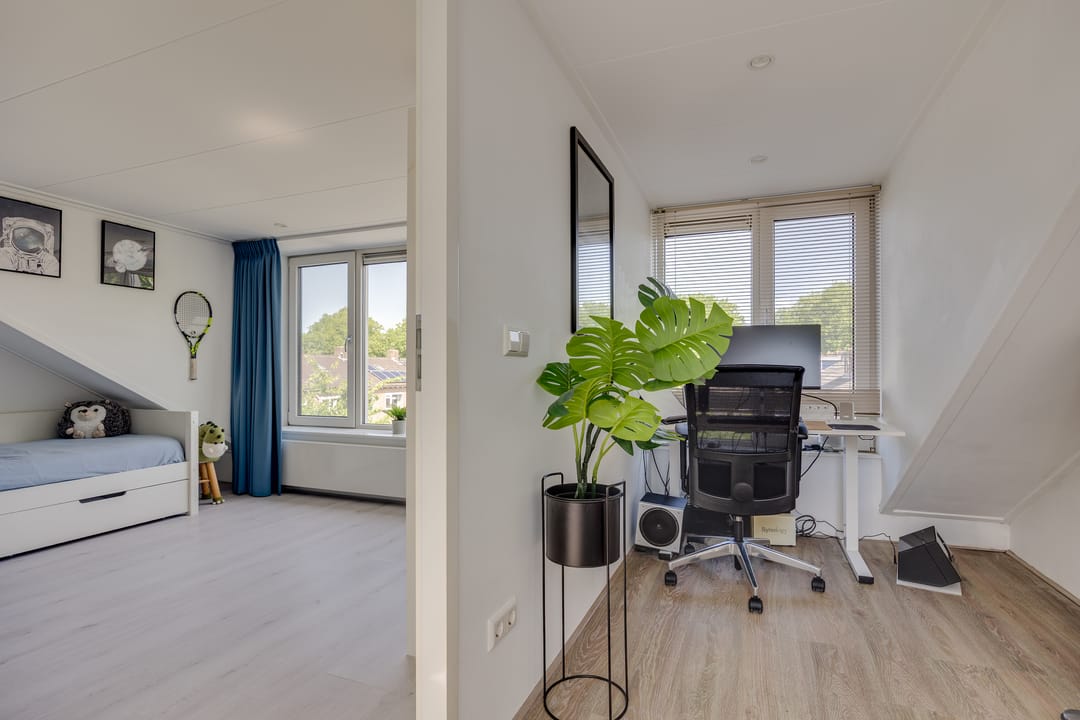 Foto 28 van Camphuysenstraat 37