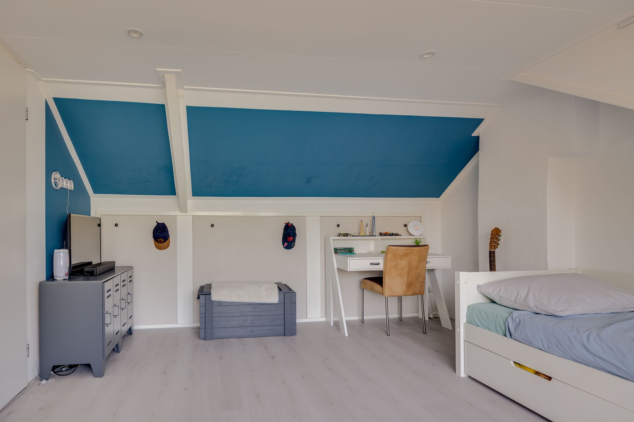 Foto 30 van Camphuysenstraat 37