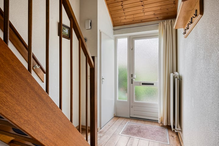 Photo 4 of Klaproos 68