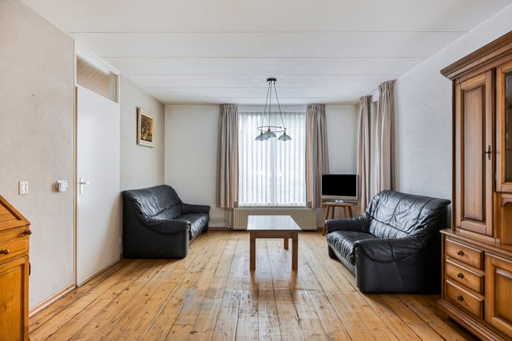 Photo 5 of Klaproos 68