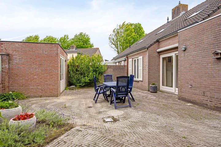 Photo 31 of Klaproos 68