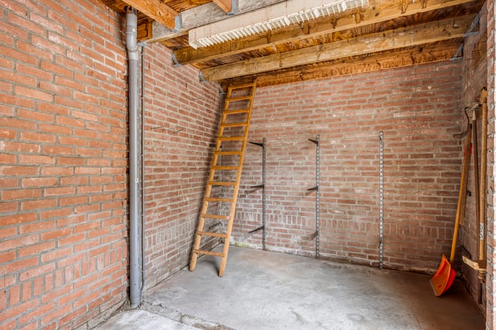 Photo 36 of Klaproos 68