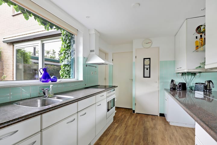 Foto 17 van Dorpsplein 9