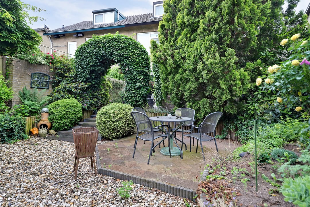 Foto 23 van Dorpsplein 9