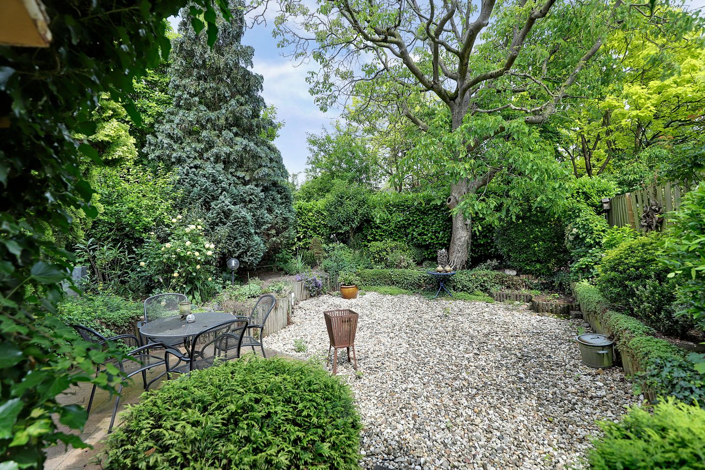 Foto 25 van Dorpsplein 9