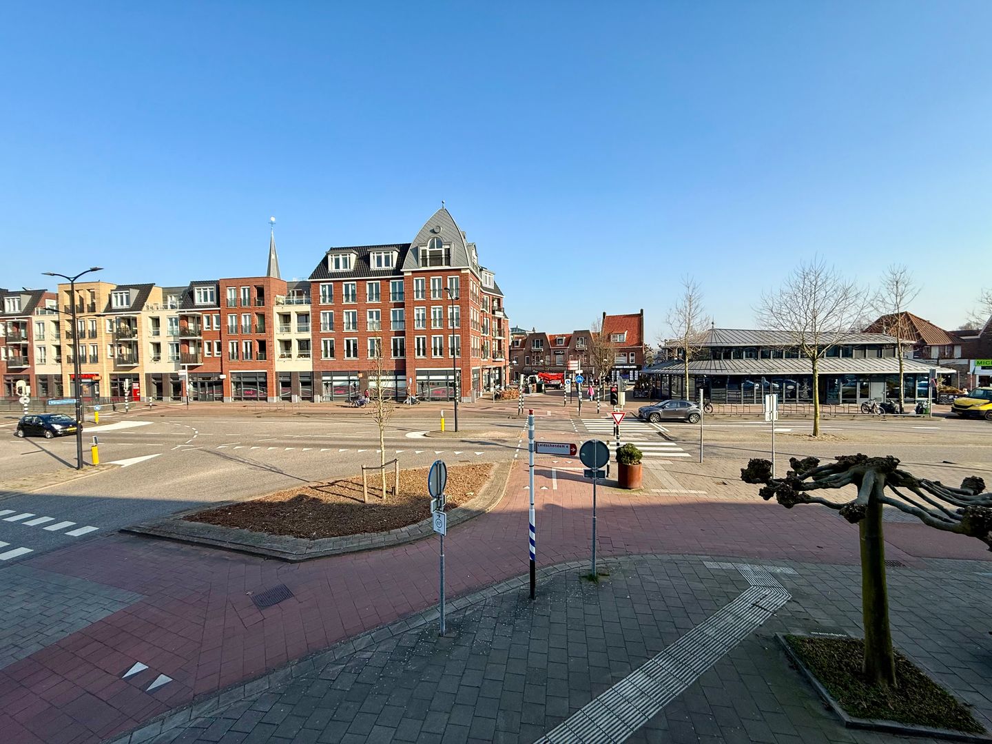 Bekijk foto 2 van Schoolstraat 174