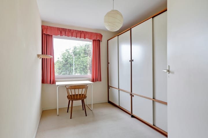 Foto 37 van Dorpsplein 9