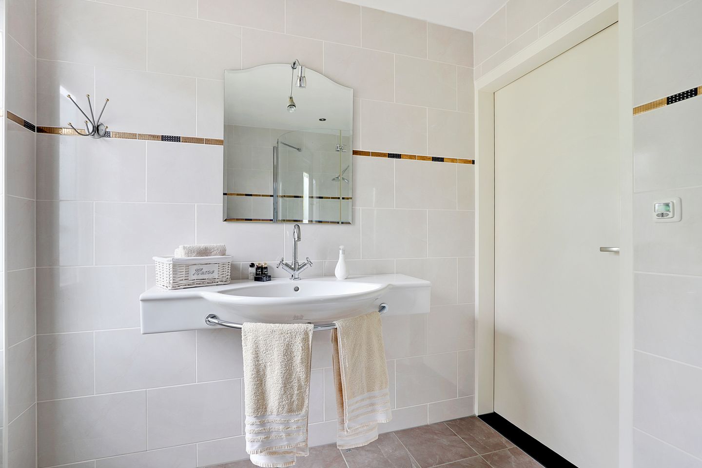 Foto 40 van Dorpsplein 9