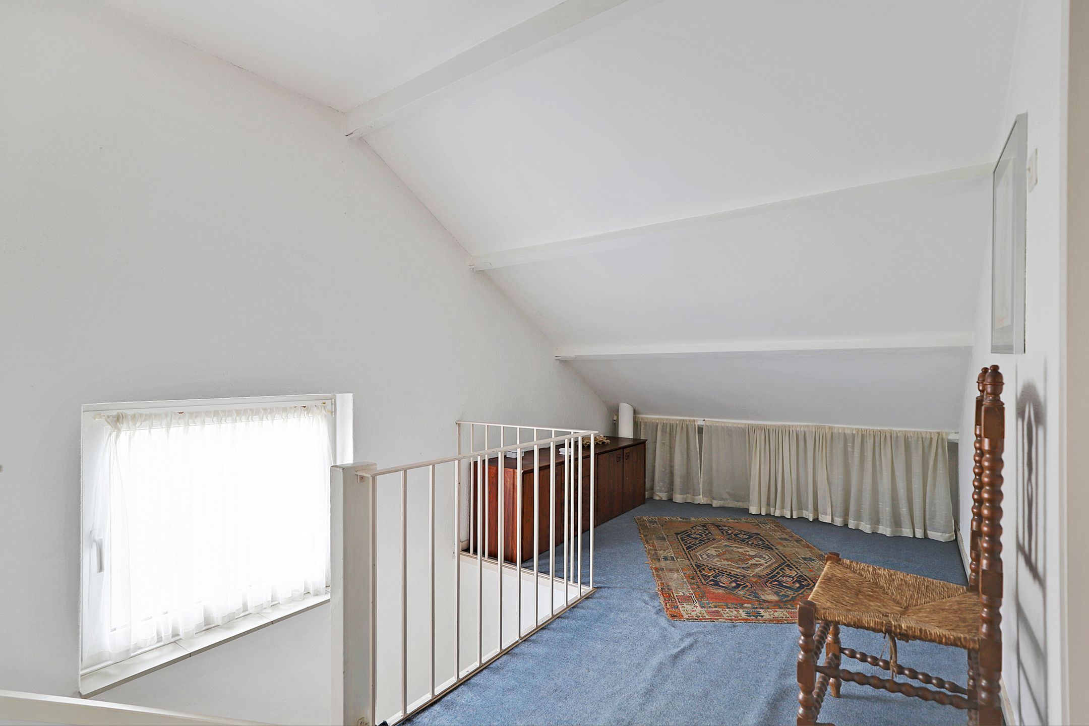 Foto 42 van Dorpsplein 9