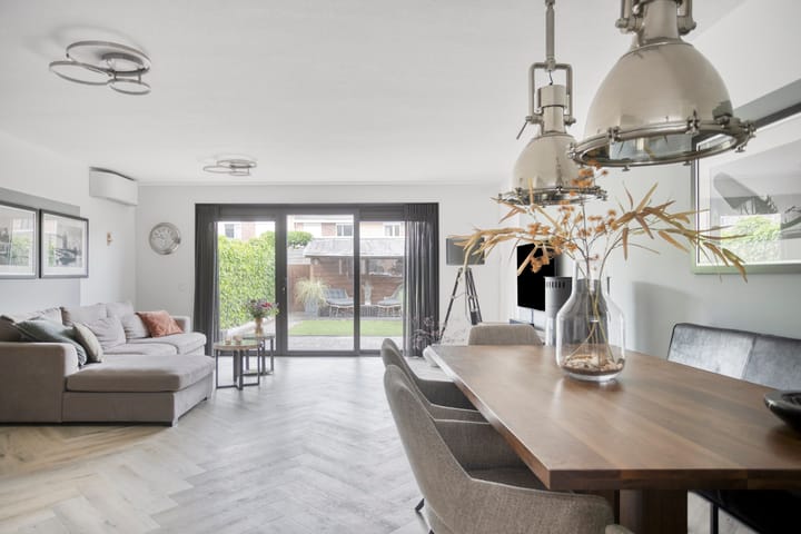 Photo 6 of Catsstraat 46