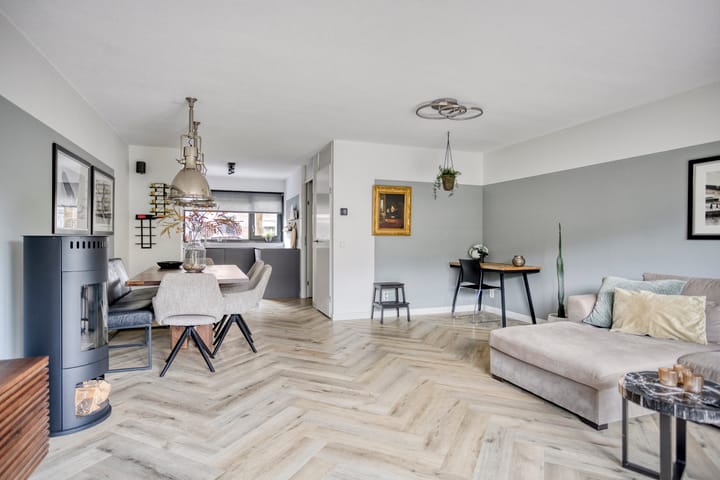 Photo 15 of Catsstraat 46