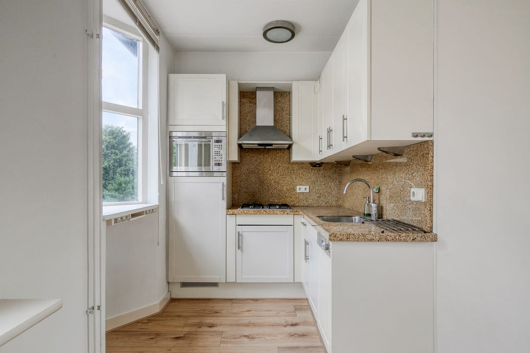 Foto 11 van Hobbemastraat 8-A