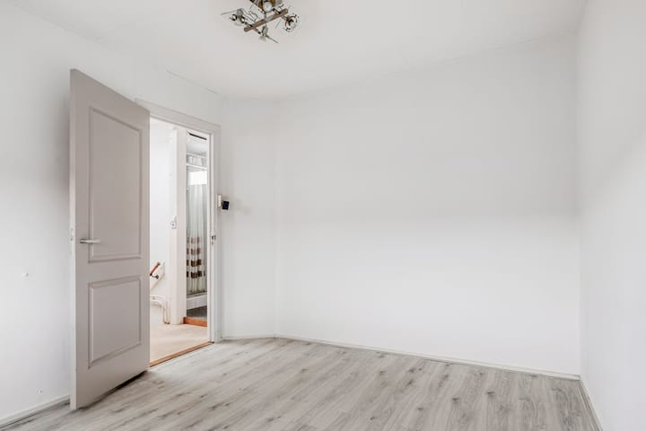 Foto 17 van Hobbemastraat 8-A