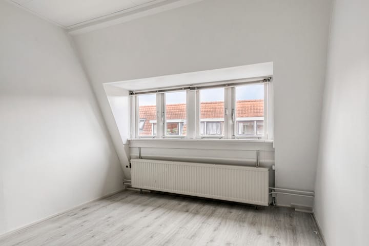 Foto 18 van Hobbemastraat 8-A