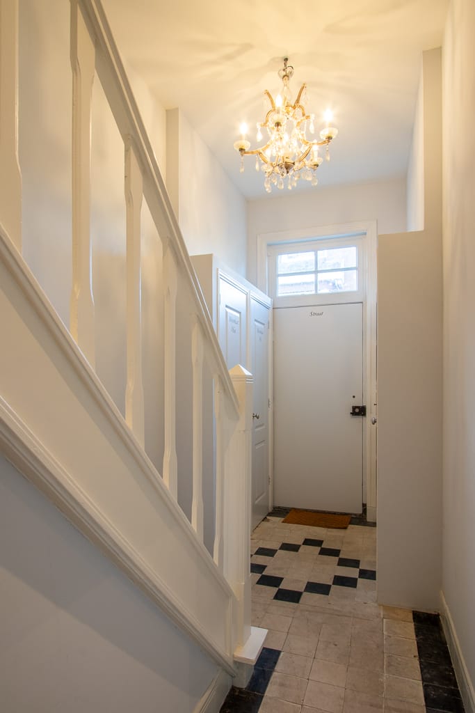 Photo 5 of Burgemeester Geillstraat 16-A