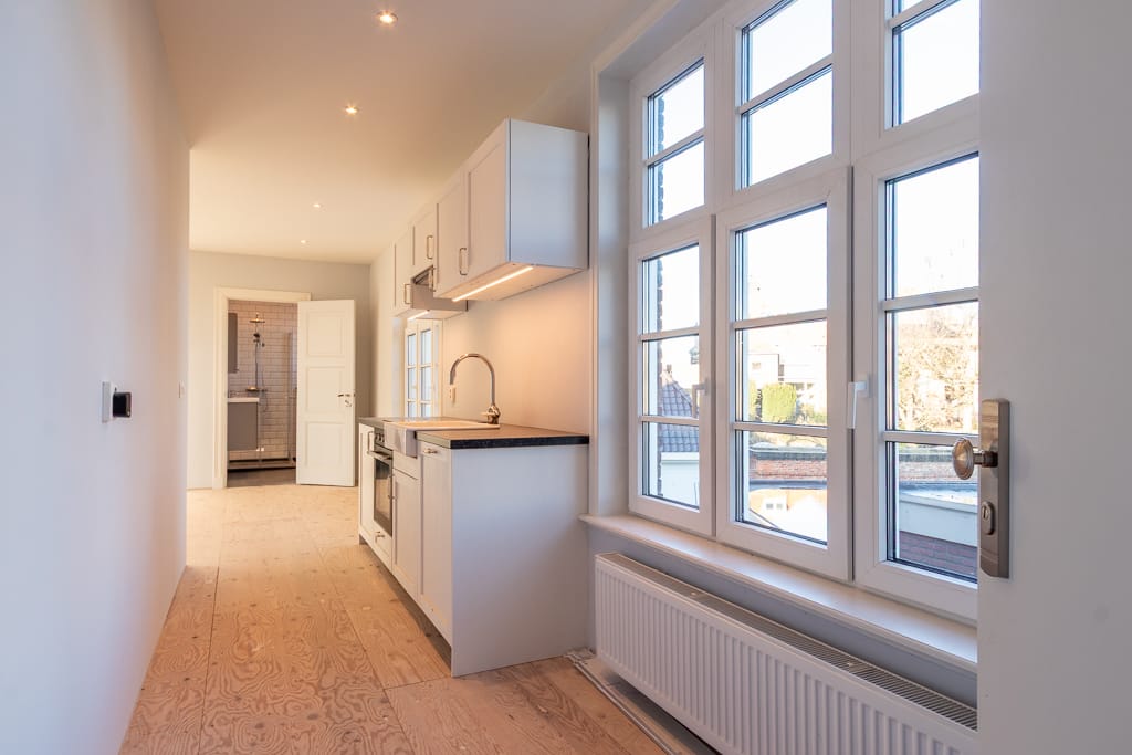 Photo 6 of Burgemeester Geillstraat 16-A