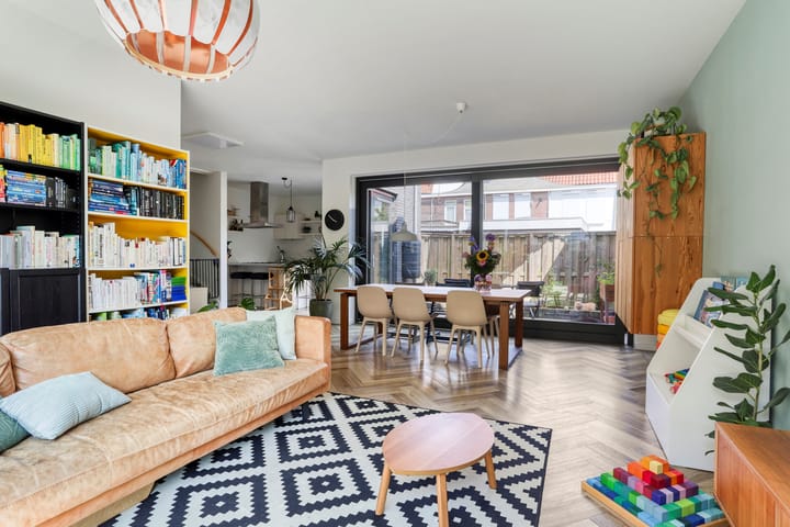 Foto 9 van Warmoeziershof 3