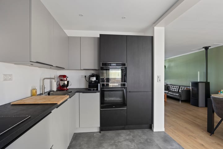 Photo 12 of Robijn Reijntjesstraat 77