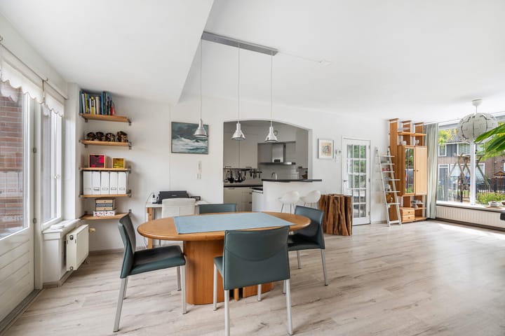 Foto 10 van Koninginnelaan 28