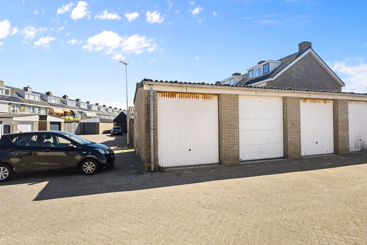 Photo 24 of Robijn Reijntjesstraat 77