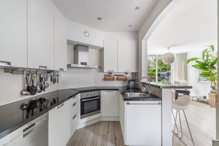 Foto 15 van Koninginnelaan 28