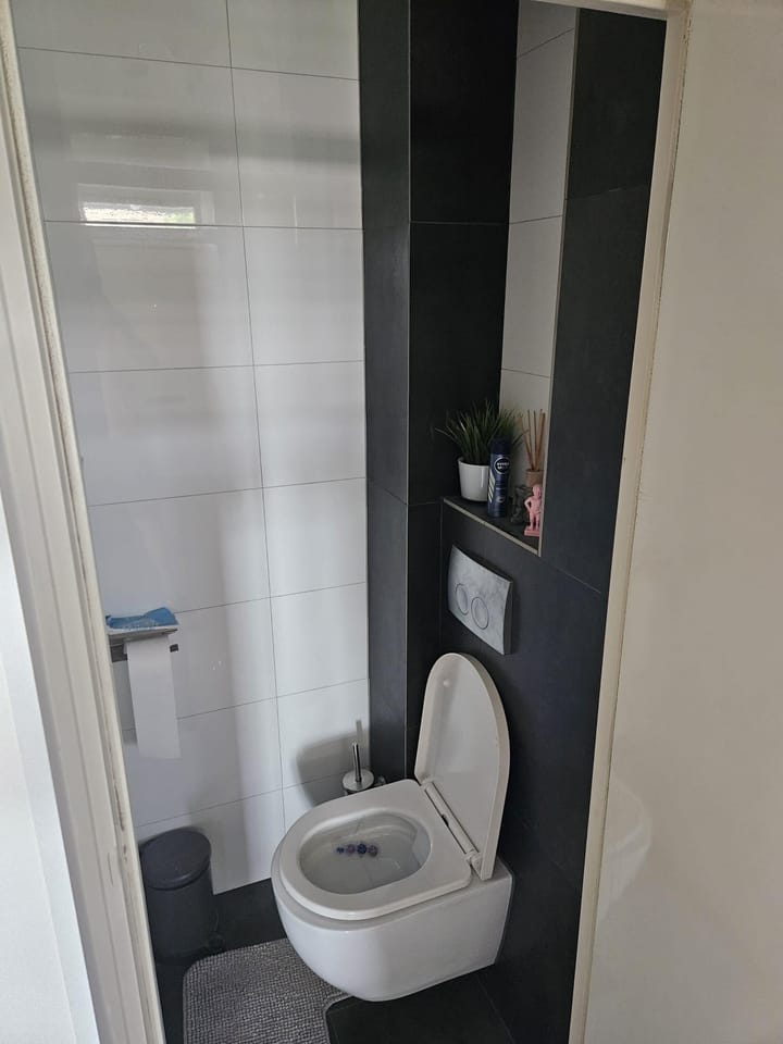 Foto 11 van Dirk Costerplein 154