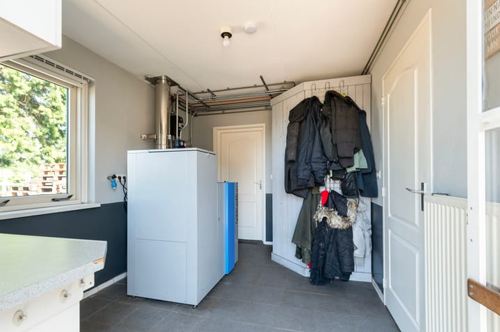 Foto 7 van Halseweg 1-C