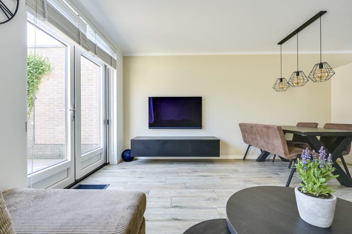 Foto 16 van Wilhelmina van Haeftendreef 16