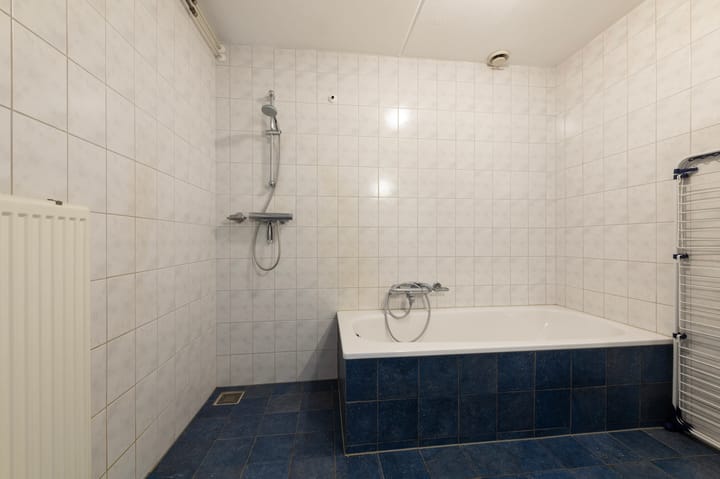 Foto 19 van Halseweg 1-C