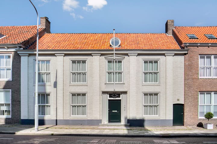 Foto 2 van Korte Burg 11