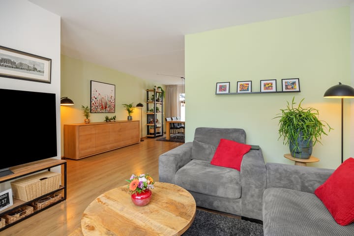 Foto 7 van Prins Clausstraat 8