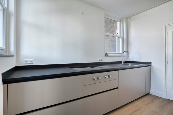 Photo 15 of Korte Burg 11