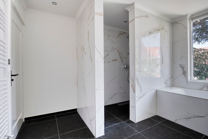 Photo 29 of Korte Burg 11