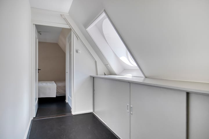 Photo 34 of Korte Burg 11