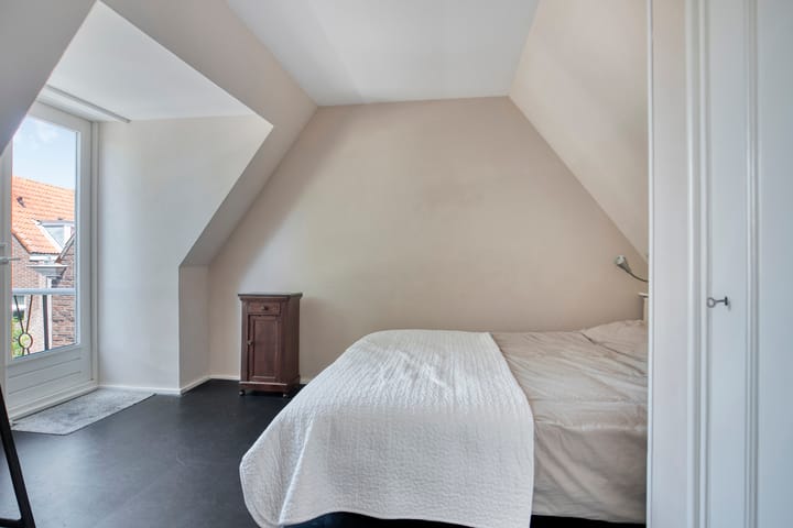 Photo 35 of Korte Burg 11