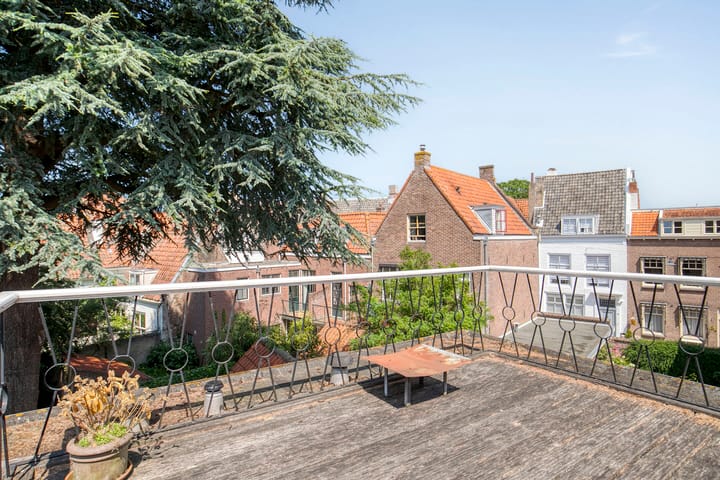 Photo 39 of Korte Burg 11