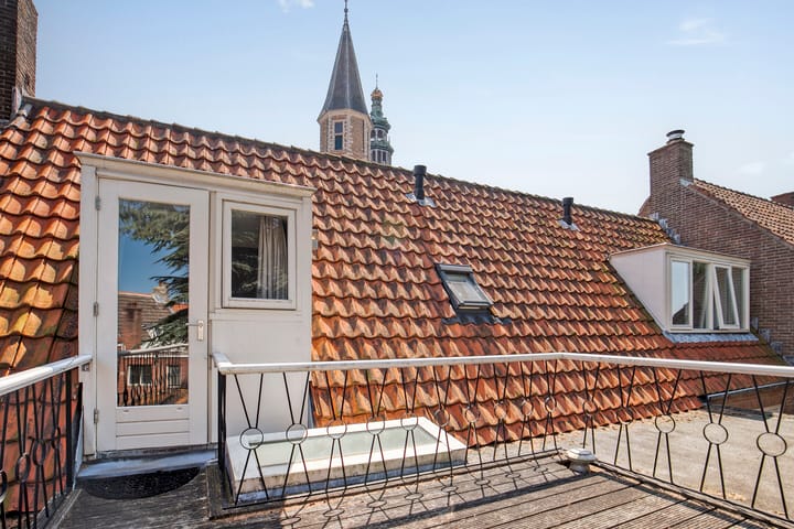 Photo 41 of Korte Burg 11