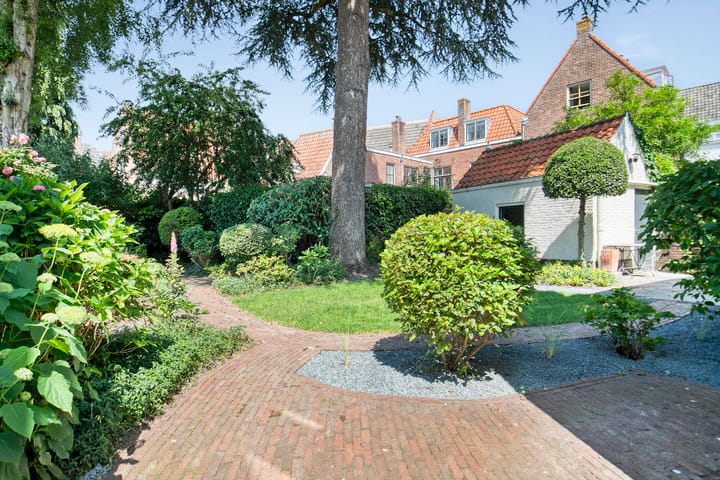 Photo 44 of Korte Burg 11