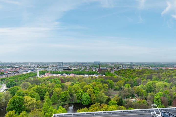 Foto 2 van Anna van Buerenplein 172