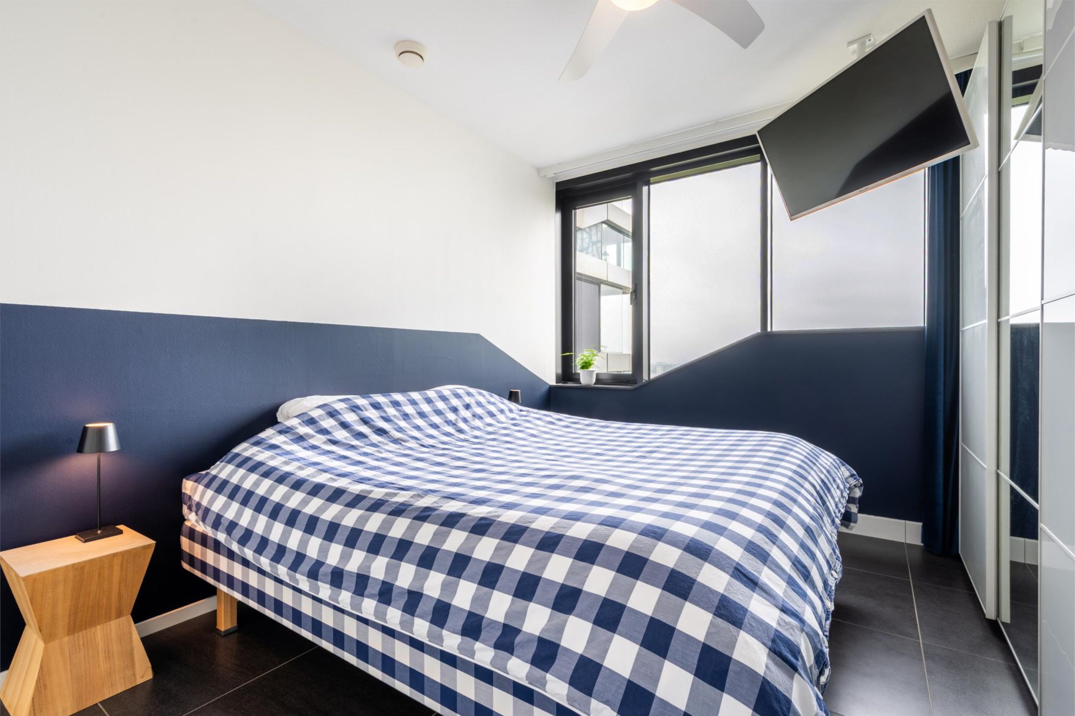 Foto 27 van Anna van Buerenplein 172