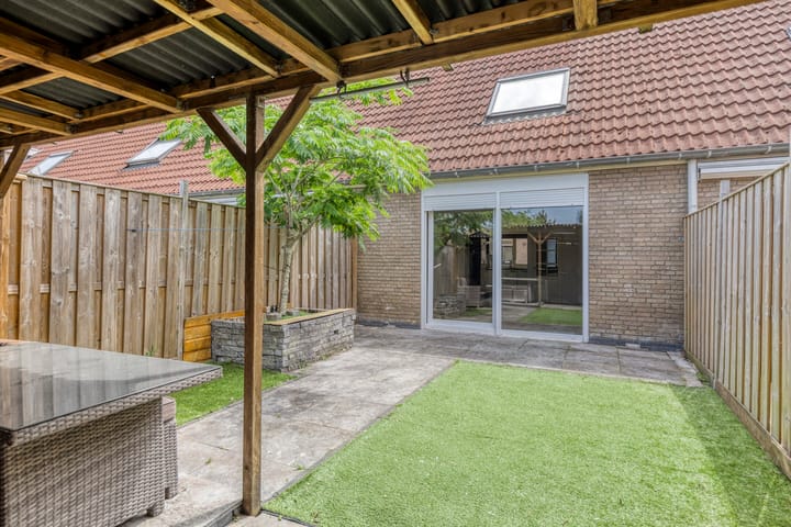 Foto 21 van Gerstakker 69